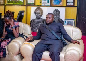 16c940c5 6ab9 4718 9ca6 c3c34e98c096