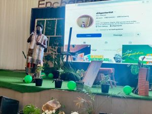 Aa1a0a3e 4a8c 4b77 b63e c2358c8e273a