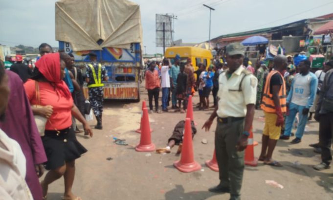 Truck crushes toddler, two others on Lagos-Abeokuta Expressway Truck crushes toddler.jpg