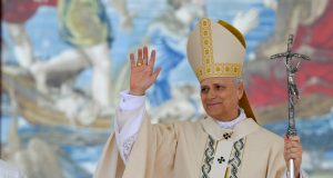 Pope Leo XIV Bans Priests From Using AI to Write Sermons – Matthew Tegha Blog Pope leo GettyImages 2215692907.jpg