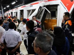 Deadly train collision in Indonesia leaves 14 dead, dozens injured 1001420009.jpg