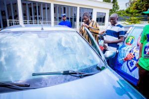 2ea8ca7e 38bf 40fb b455 011e6e47e3e9