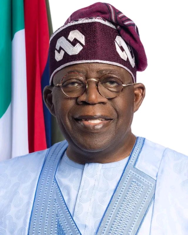 tinubu-bola.jpg Tinubu bola.jpg